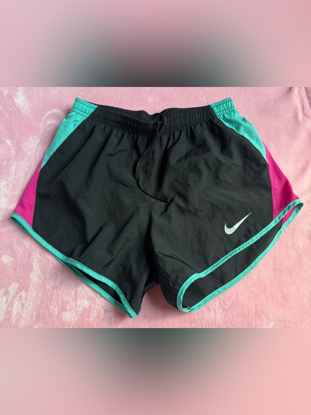 Women’s Nike Tempo Dri-fit 3” Running Shorts